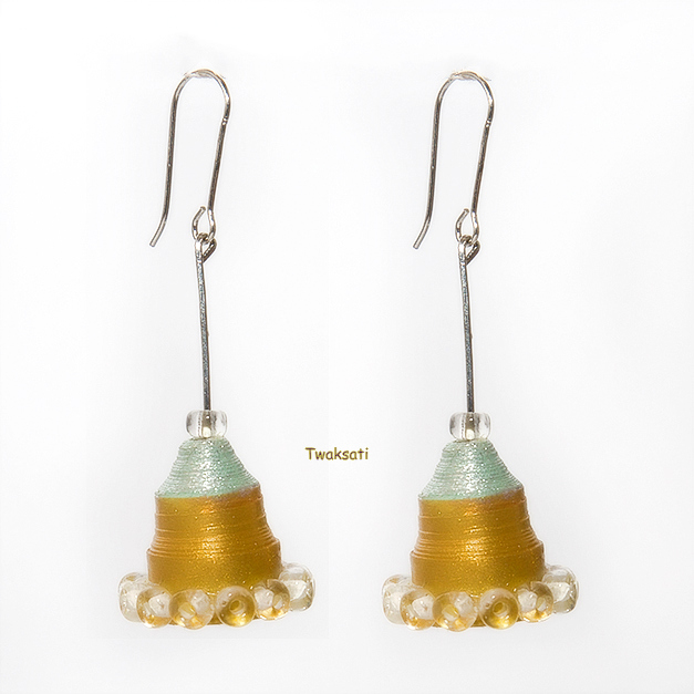 Golden Tulip Earring
